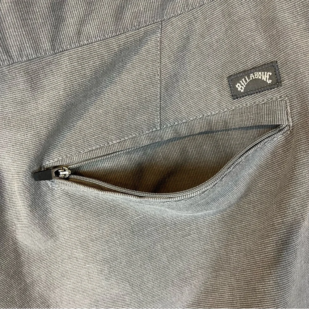 Billabong Gray Flat Front Men's‎ Shorts